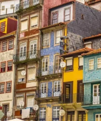 Casario na Ribeira - Praça do Cubo